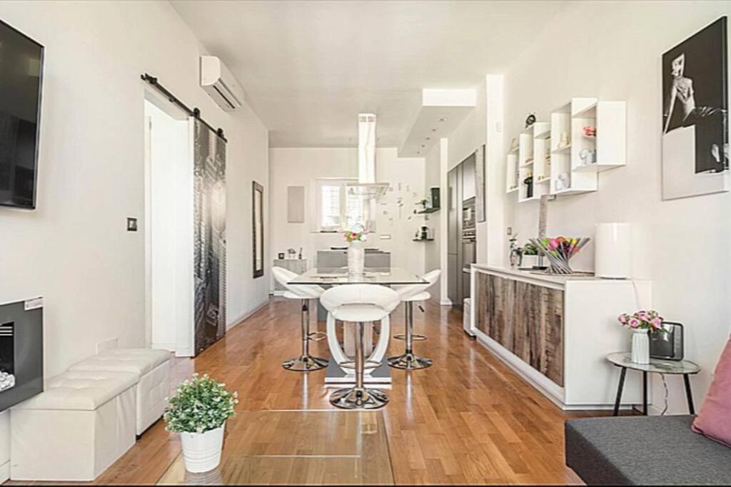 Life - Wi-fi & Smart Tv * Milano
